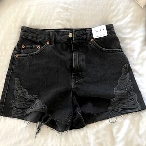 Topshop shorts , black distressed